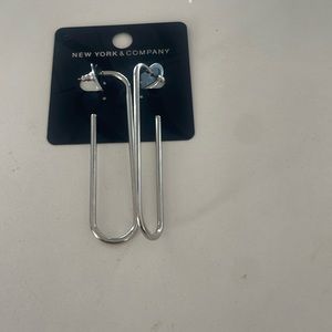 New York company silver long earrings